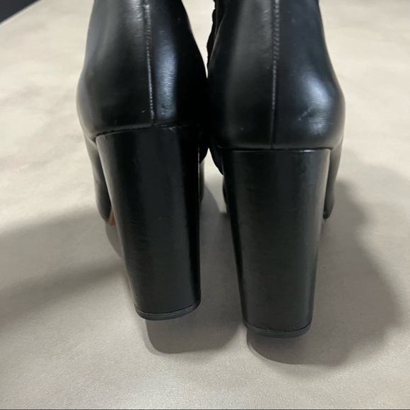 ZARA Leather Heeled Boot - Picture 6 of 8